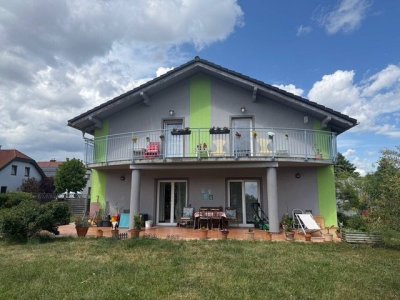 Ihr Rückzugsort im Grünen, Einfamilienhaus mit großem Garten in Wien-Nähe