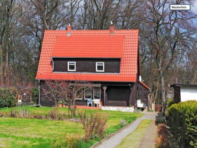 Provisionsfrei Reihenmittelhaus in 38350 Helmstedt, Kleiner Katthagen