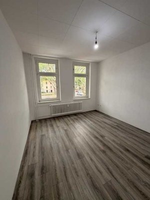 Komplett sanierte 2 Zimmer Wohnung in Duisburg zu vermieten