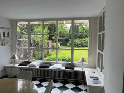 Seltene Gelegenheit, Herrschaftliches Wohnhaus auf großem Grundstück