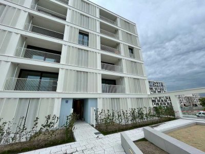 Helle 3 Zimmer Wohnung mit Logia