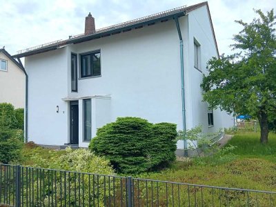 Familiengerechtes modernes Einfamilienhaus in begehrter Wohnlage im Oberurseler Eichwäldchen
