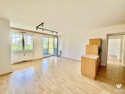 Sonnige 3-Zimmer-Wohnung mit Loggia, Dachpool &amp; Sauna – direkt am Liesingbach