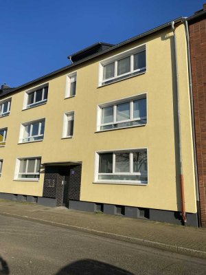 gepflegte 2,5-Raum-Wohnung mit Balkon auf ca. 55 m² zu vermieten
