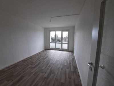 1-Raum-Wohnung mit Balkon
