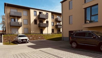 Exklusivität trifft Nachhaltigkeit! IHR LEBENS(T)TAUM!? - 3-Zimmerwohnung mit Balkon + Garage