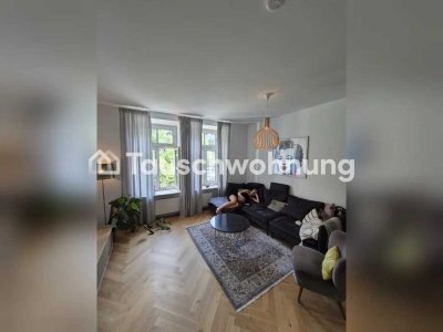 Tauschwohnung: Renovierter Altbau im Westend mit Balkon