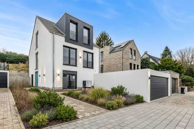 Bezugsfertiges Neubau-Einfamilienhaus mit Garten in toller Hanglage | 190 m² Wohnfläche