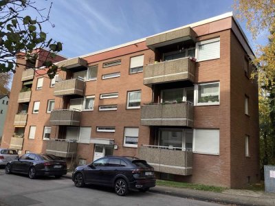 2-Zimmerwohnung mit Einbauküche, Balkon und Garage in Essen-Kray