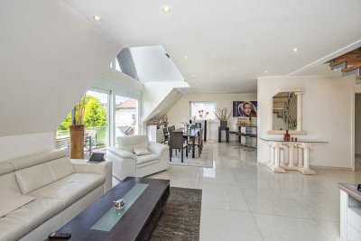 Moderne & lichtdurchflutete Maisonette mit Balkon & Garage!