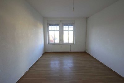 Modernes Wohnen in 4-Raumwohnung mit Balkon in Zentrumsnähe