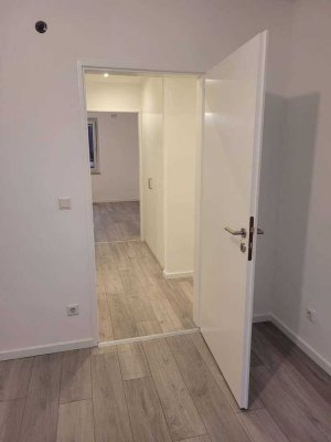 Helle, gut geschnittene Dreizimmer mit Balkon, Pulheim-Sinthern