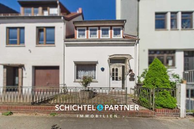 Hastedt | Renovierungsbedürftiges Reihenhaus mit viel Ausbaupotenzial