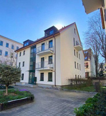 Erstbezug im Waldstraßenviertel: 3 Zimmer, 2 Bäder, Südbalkon und Top-Ausstattung