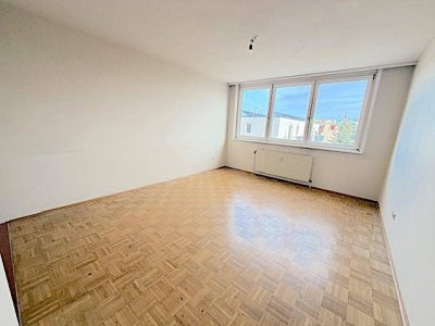 PROVISIONSFREI VOM EIGENTÜMER! 2-ZIMMER WOHNUNG MIT LOGGIA NAHE KAGRANER PLATZ!