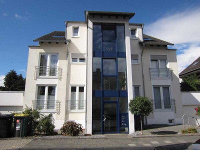 Hausmarke Immobilien -Lichtdurchflutete 3-Zimmer-Wohnung mit Balkon und großzügigem Wohnambiente
