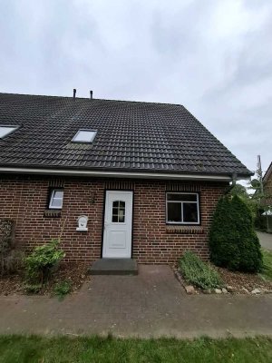 Charmante Doppelhaushälfte mit 4 Zimmern in Groß Molzahn
