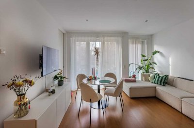Exklusive 2-Zimmer-Wohnung in Münchner Bestlage–Stil, Qualität und attraktive Mieteinnahmen vereint!