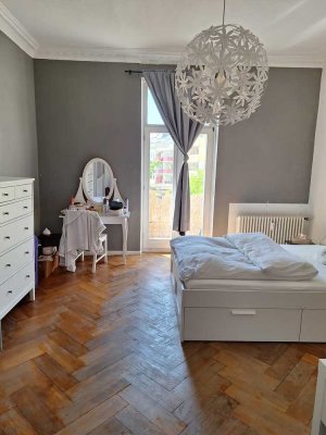 Charmante 4-Zimmer-Altbauwohnung 120 qm mit Balkon und Stellplatz im Herzen von Offenburg