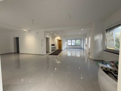 *Luxuswohnung mit Garten*Auf dem Kolfen 3, 45307 Essen
