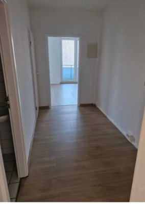 Helle und moderne 2-Zimmer-Wohnung in Magdeburg mit Balkon