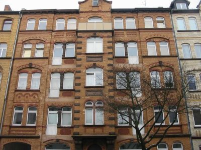 4 Zimmer Altbau-Mietwhg. ideal für 3er Studenten-WG nahe der Uni