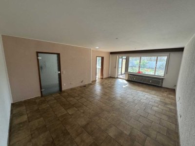 Barrierefreie 3-Zimmer-Erdgeschosswohnung mit Garten in Frechen-Habbelrath