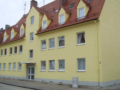 Schöne 2 Zimmer Wohnung in zentraler Lage