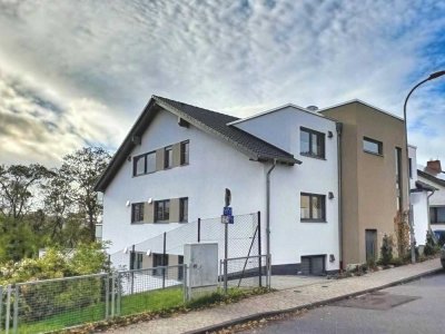 Exklusive, neuwertige 3-Zimmer-Wohnung mit EBK in Koblenz - Horchheimer Höhe