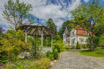 Privates Refugium am Ammersee – Komplett sanierte Villa von 1904 mit Seeblick und Naturteich