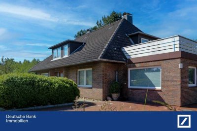 Großzügiges Einfamilienhaus auf weitläufigem Eckgrundstück in boni