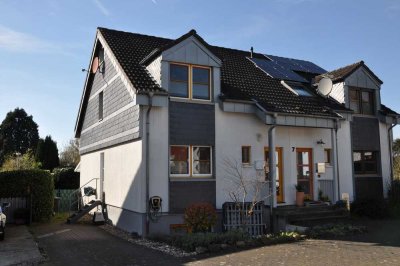Niedrig-Energie-Haus (Doppelhaushälfte)