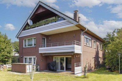 XXL Mehrgenerationenhaus ! Elegant & zeitlos  mit viel  Platz in sonnenbetupfter Lage