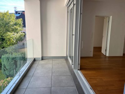 Helle hofseitige Loggiawohnung Nähe Brucknerhaus