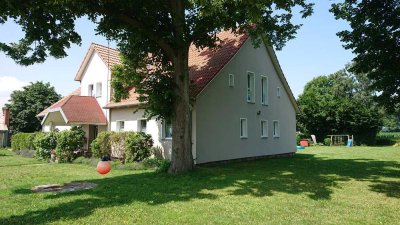 3-Zimmer-Wohnung mit Terrasse und Einbauküche in Kemnitz OT Neuendorf