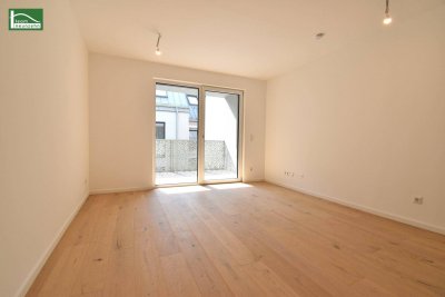 Platz zum Ausbreiten - geräumige 2.Zimmer-Wohnung mit energieeffizienter Wärmepumpe und Loggia - bei U1