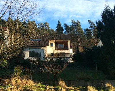 Großzügiges Einfamilienhaus mit 6 Zimmern in Kaiserslautern-Mölschbach