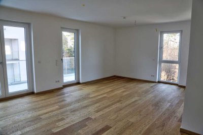 Exklusive 3,5-Zimmer-Wohnung mit EBK und Balkon in Ottobrunn