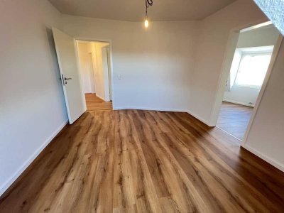 Wohnen mit Charakter: 3-Zimmer-Dachgeschosswohnung in Kassel-Süd direkt am Weinberg