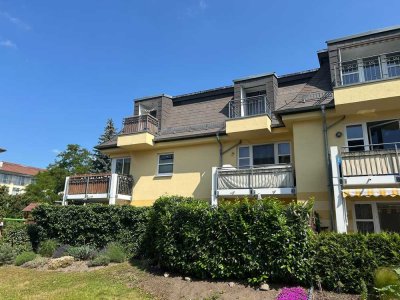 +++ Frei ab 5/2026 +++ 3-Zimmer-Maisonette-Wohnung mit 2 TG-Plätzen in sehr guter Lage in Radebeul