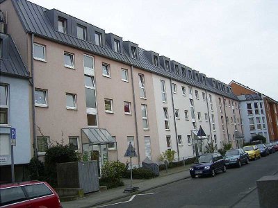 Moderne 2 Zimmer Wohnung mit Terrasse in ruhiger Lage von Höhenberg