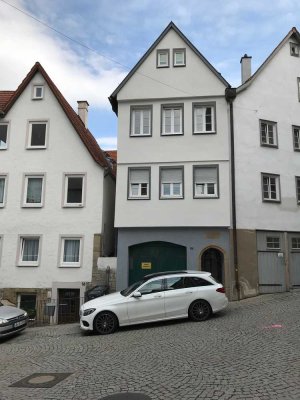 Altstadtjuwel: 5-Raum-Einfamilienhaus mit EBK in Marbach am Neckar