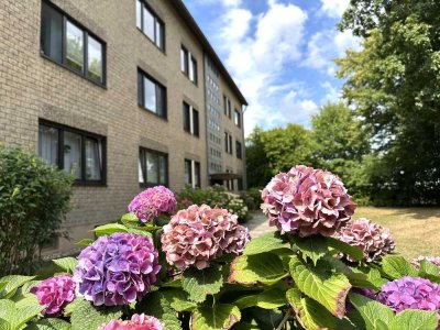GROSSE WOHNUNG 117 M² + NEUSS-VOGELSANG  + WHG. ÜBER ZWEI EBENEN + 3 SCHLAFZIMMER u.v.m.