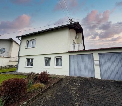 Charmantes Einfamilienhaus mit großem Grundstück in bester Ruhelage