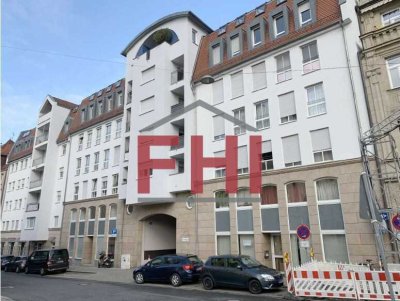 Vermietung provisionsfrei - Zentrale und gepflegte 1-Zimmer-Wohnung in Fürth mit EBK
