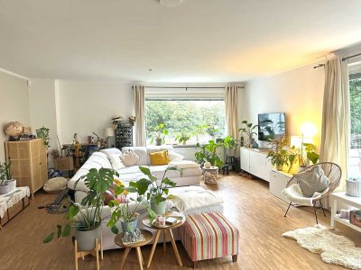 Exklusive 5-Zimmer-Wohnung mit drei Balkonen in begehrter Lage von Othmarschen