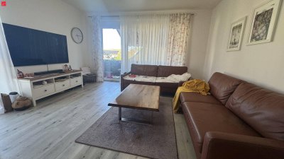 Moderne 3-Zimmerwohnung mit Ballkon und Stellplatz