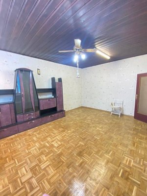 Großzügige sanierungsbedürftige 4-Zimmer-Wohnung in 1100 Wien !