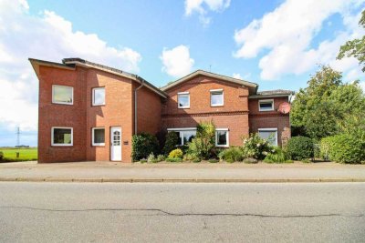 Viel Platz & Gestaltungsmöglichkeiten – Einfamilienhaus mit Einliegerwohnung in Sommerland