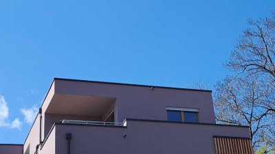 2 Zimmer Penthousewohnung +  Einbauküche